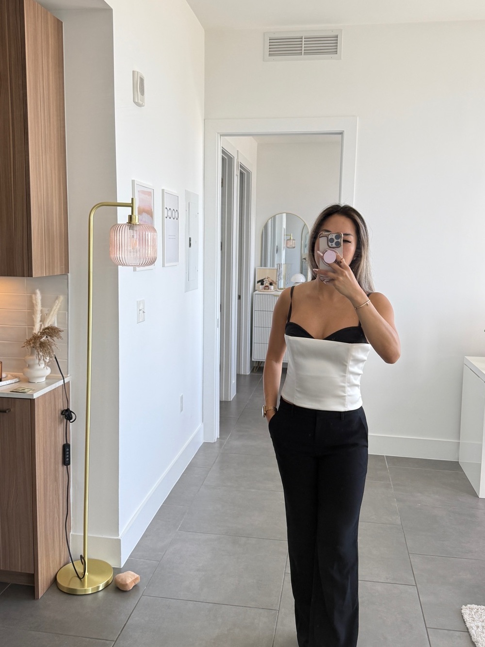 Babaton TEN bustier size 8 Aritzia